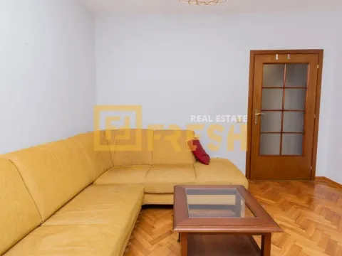 Izdavanje, dvosoban stan, 70m², Preko Morače, Podgorica - image 5