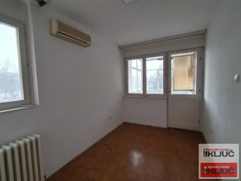 Izdavanje, trosoban stan, 78m², Liman 3, Novi Sad Sve Podlokacije - image 2