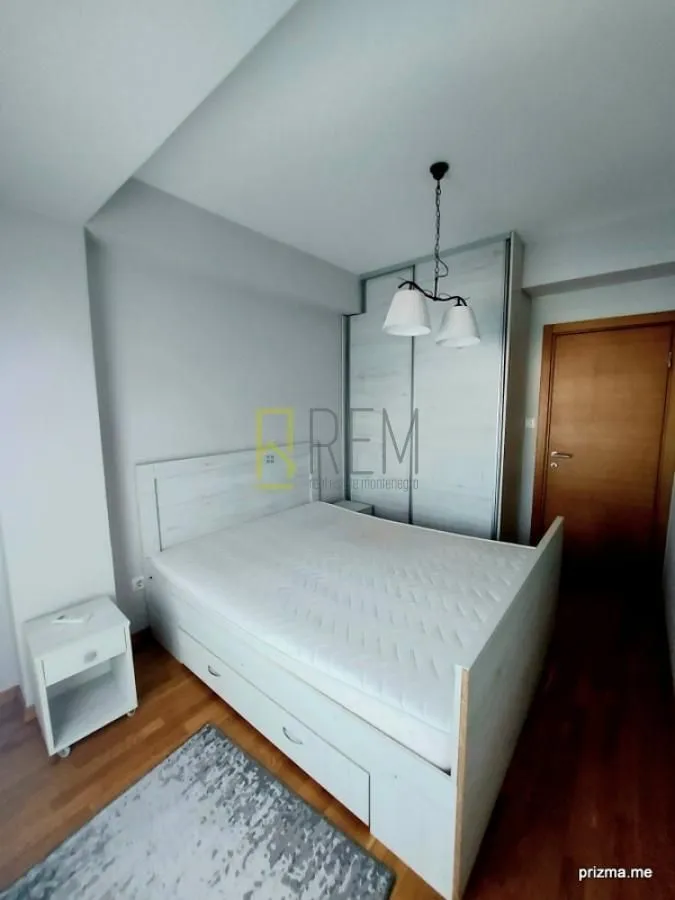 Prodaja, dvosoban stan, 65m², Ljubović, Podgorica