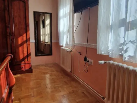 Prodaja, kuća, 213m², Centar, Zrenjanin - image 7