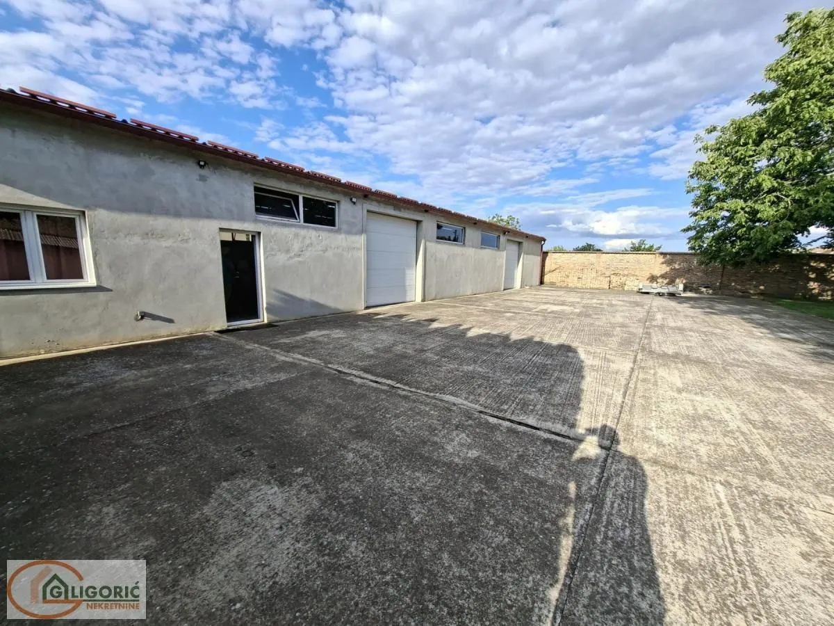 Prodaja, kuća, 730m², Pančevo, Srbija