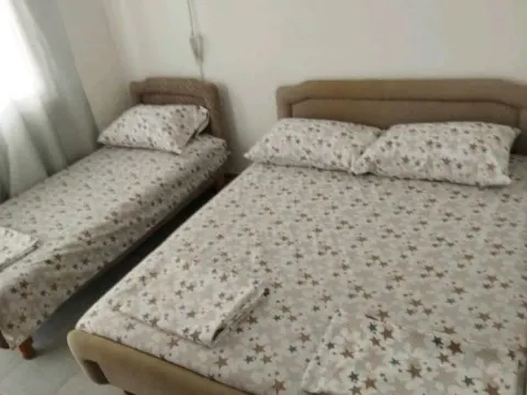 Prodaja, kuća, 130m², Bar, Crna Gora - image 2