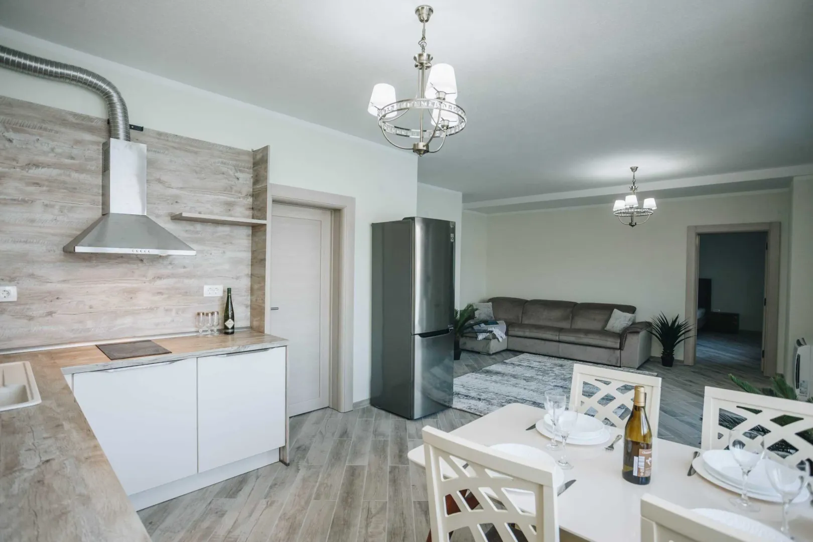 Prodaja, kuća, 241m², Krašići, Tivat