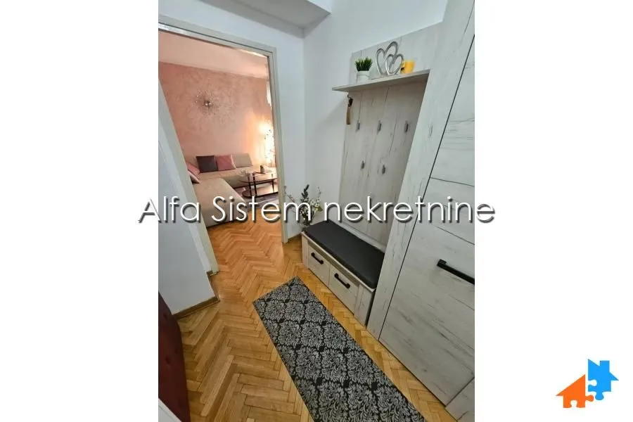 Rent, three bedroom apartment, 87m², Slavija, Vračar Sve Podlokacije