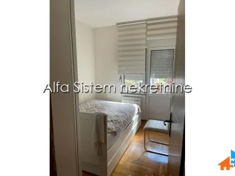 Rent, two bedroom apartment, 48m², Vračar Sve Podlokacije, Beograd - image 6