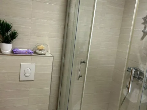 Izdavanje, dvosoban stan, 64m², City Kvart, Podgorica - image 12