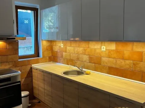 Izdavanje, trosoban stan, 85m², Bulbulder, Zvezdara Sve Podlokacije - image 7