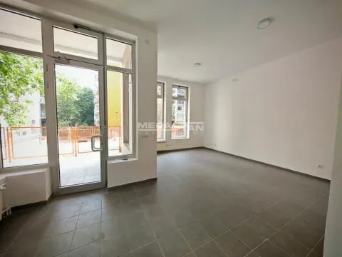 Prodaja, poslovni prostor, 37m², Vračar Centar, Vračar Sve Podlokacije - image 10