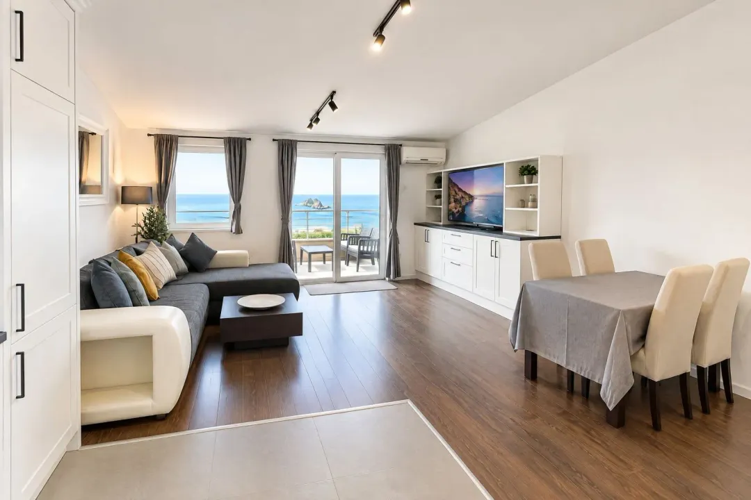 Rent, three bedroom apartment, 93m², Petrovac, Budva