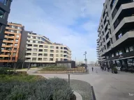 Izdavanje, četvorosoban stan, 122m², Stari Grad, Beograd - image 1