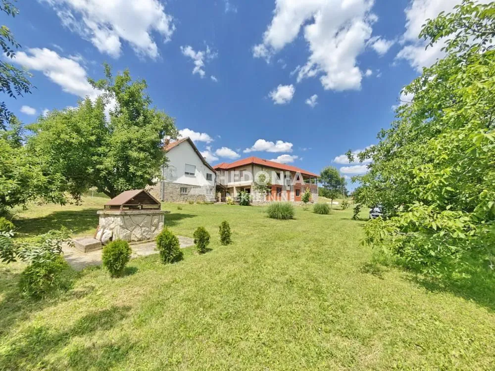 Prodaja, kuća, 364m², Darosava, Arandjelovac