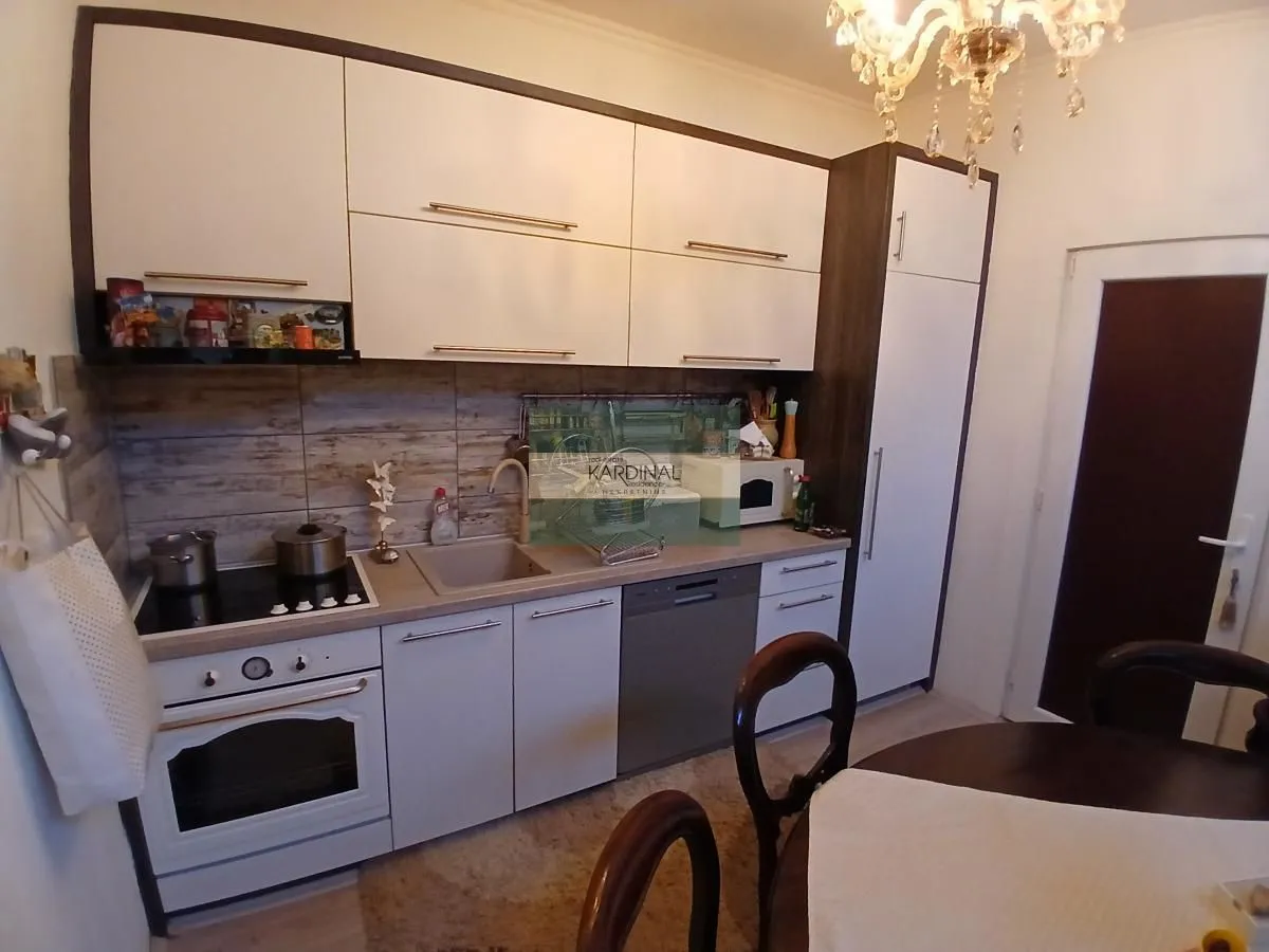 Prodaja, kuća, 118m², Centar, Jagodina