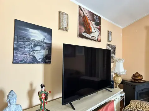 Izdavanje, dvosoban stan, 120m², Seljanovo, Tivat - image 5