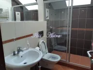 Izdavanje, četvorosoban stan, 250m², Savski Venac, Beograd - image 12