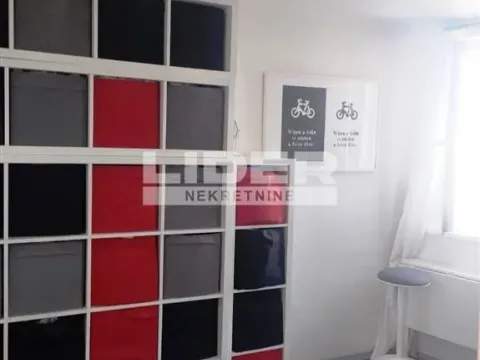 Sale, two bedroom apartment, 43m², Stari Grad, Beograd - image 19