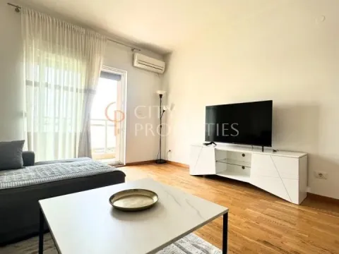 Rent, apartment, 52m², City Kvart, Podgorica - image 1