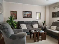 Izdavanje, trosoban stan, 83m², Novi Beograd Blok 61, Novi Beograd Sve Podlokacije - image 1