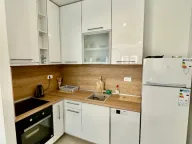 Izdavanje, jednosoban stan, 47m², City Kvart, Podgorica - image 3