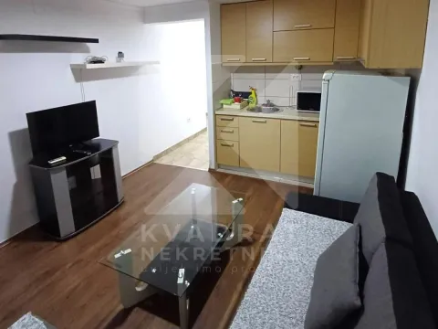 Rent, two bedroom apartment, 50m², Centar, Podgorica - image 2