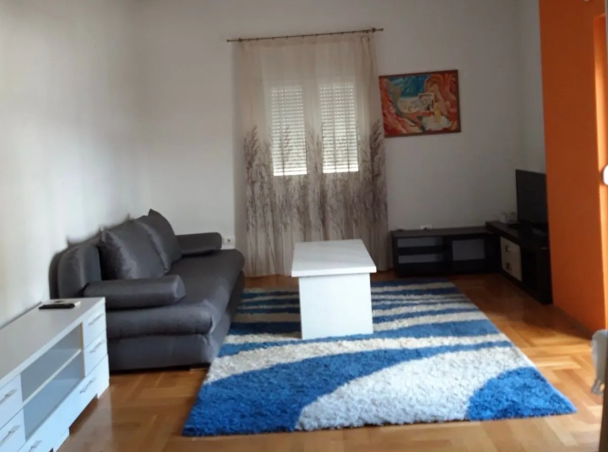 Izdavanje, stan, 42m², Ljubović, Podgorica
