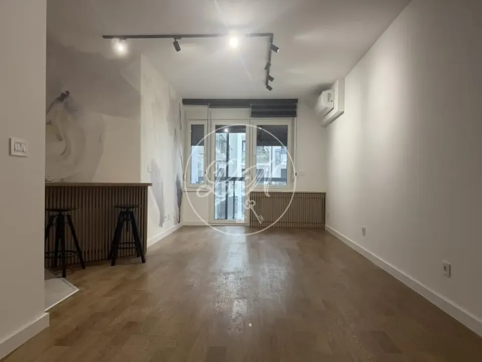 Rent, one bedroom apartment, 35m², Zemun Gornji Grad, Zemun Sve Podlokacije
