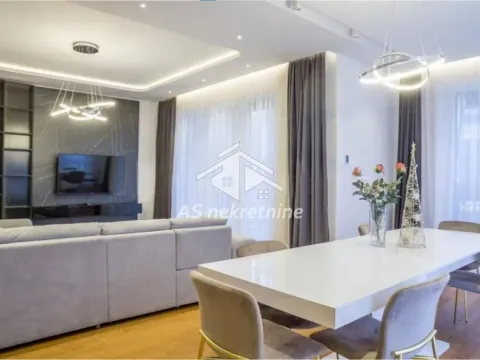 Rent, apartment, 188m², Kalenić Pijaca, Vračar Sve Podlokacije - image 4