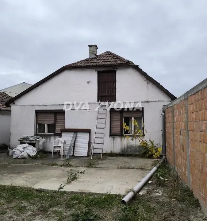 Sale, three bedroom apartment, 114m², Stari Majur, Petrovaradin