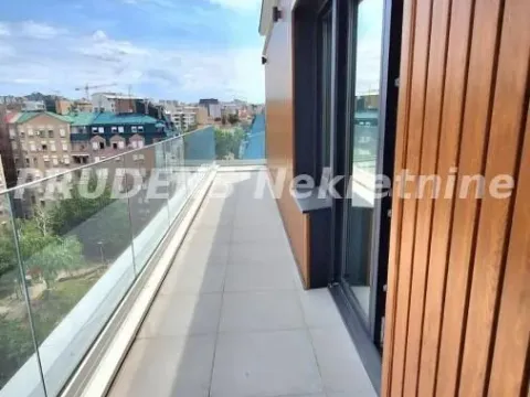 Izdavanje, dvosoban stan, 62m², Vračar Sve Podlokacije, Beograd - image 12