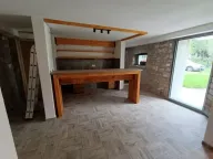 Izdavanje, poslovni prostor, 100m², Donja Gorica, Podgorica - image 4