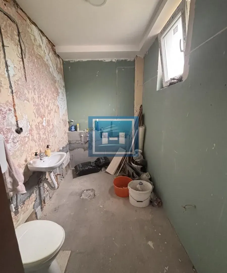 Prodaja, kuća, 89m², Centar, Jagodina