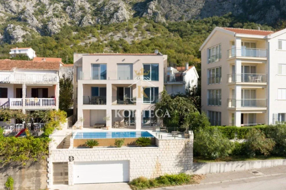 Prodaja, kuća, 300m², Kotor, Crna Gora