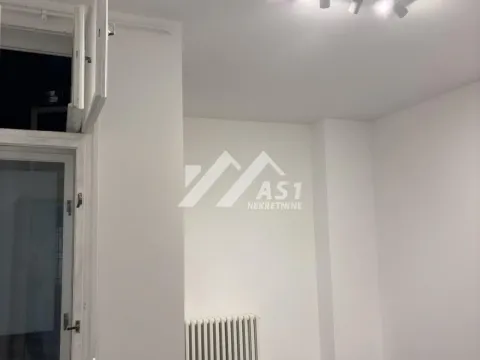 Izdavanje, trosoban stan, 65m², Centar, Novi Sad - image 2