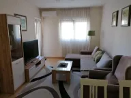 Izdavanje, jednosoban stan, 50m², City Kvart, Podgorica - image 9