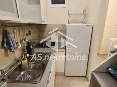 Rent, two bedroom apartment, 50m², Stari Grad, Beograd - image 9