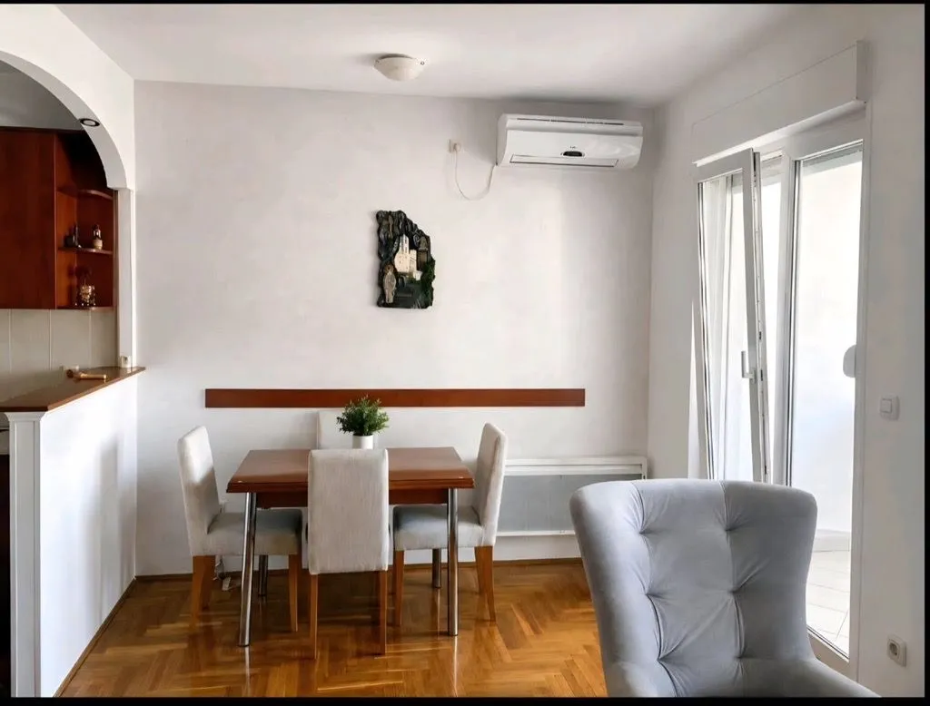 Rent, one bedroom apartment, 55m², Stari Aerodrom, Podgorica