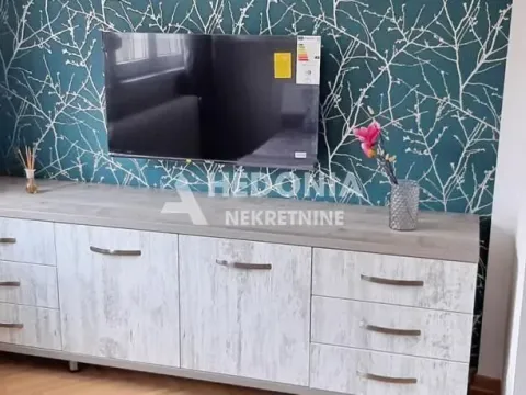 Rent, two bedroom apartment, 35m², Stari Grad, Beograd - image 8