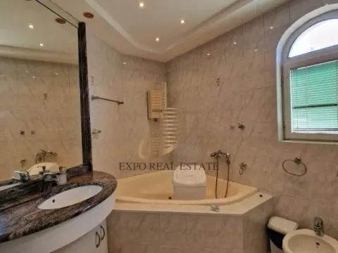 Rent, office space, 227m², Sajmište, Novi Sad - image 21