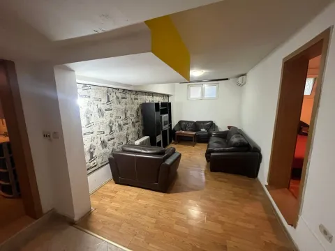 Sale, one bedroom apartment, 45m², Momišići, Podgorica - image 2