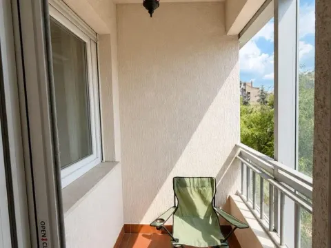 Izdavanje, dvosoban stan, 51m², Novi Beograd Blok 22, Novi Beograd Sve Podlokacije - image 12