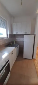 Izdavanje, jednosoban stan, 46m², Ljubović, Podgorica - image 8