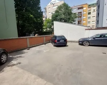Rent, parking/garage, 15m², Grbavica, Novi Sad Sve Podlokacije - image 2