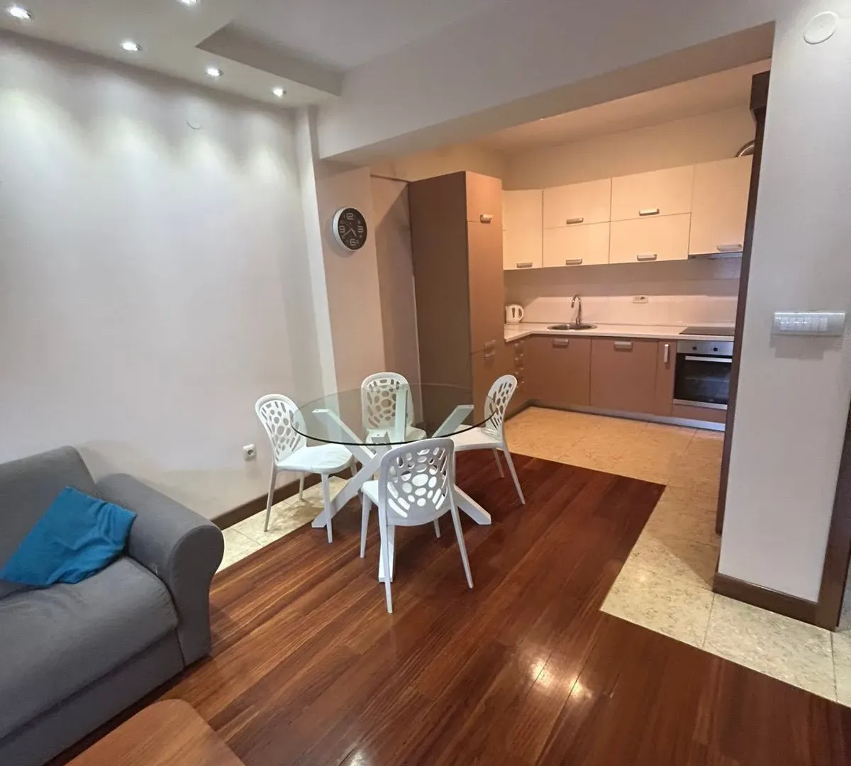 Rent, one bedroom apartment, 55m², Centar, Podgorica