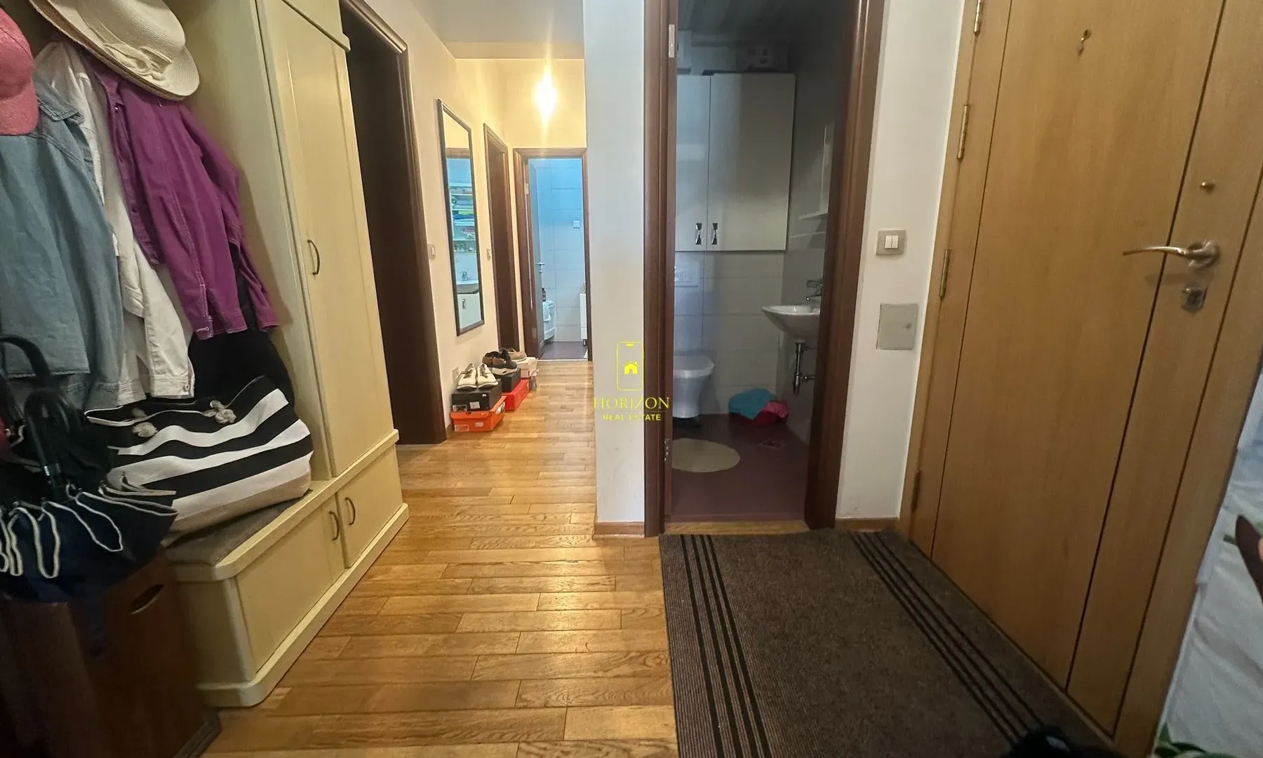 Prodaja, dvosoban stan, 81m², 1 maj, Podgorica
