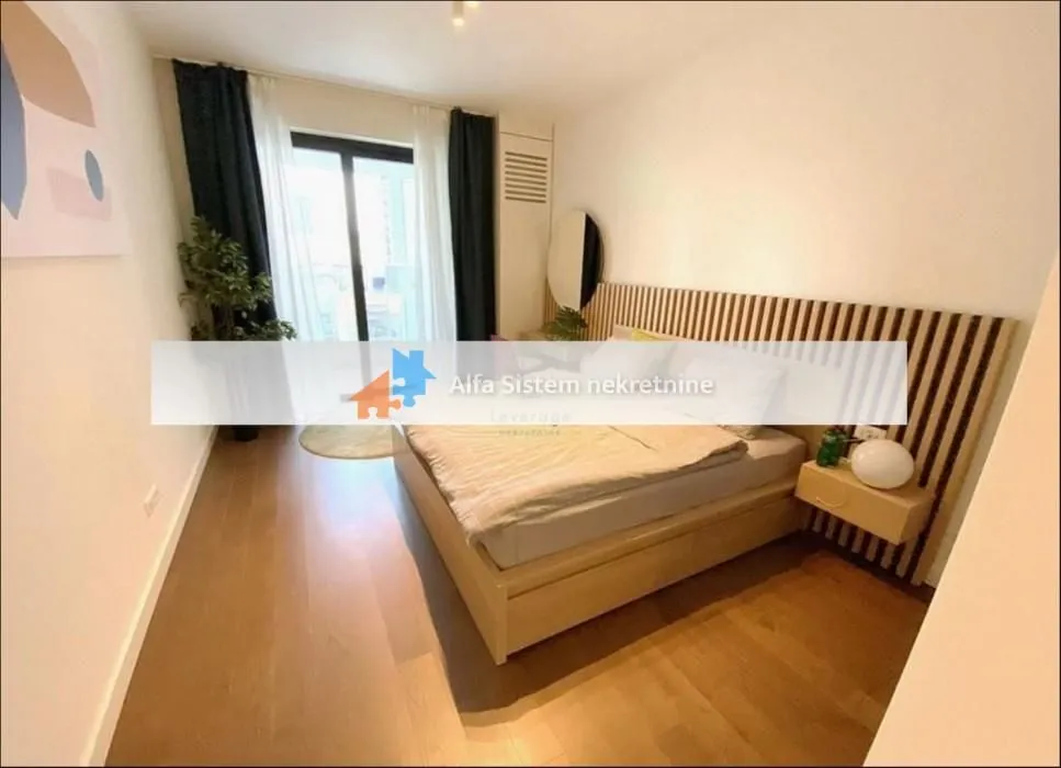 Izdavanje, dvosoban stan, 71m², Savski Venac, Beograd