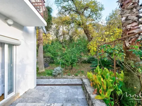 Prodaja, kuća, 67m², Orahovac, Kotor - image 8