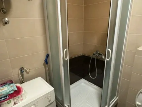 Izdavanje, garsonjera, 26m², Blok 6, Podgorica - image 6