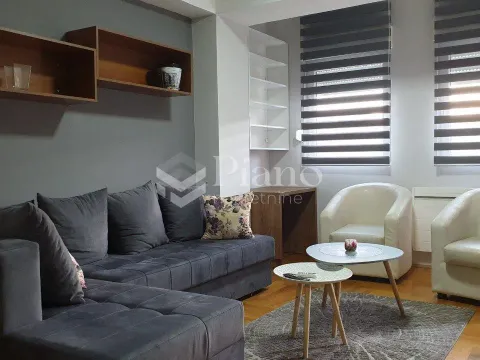 Izdavanje, jednosoban stan, 52m², City Kvart, Podgorica - image 3