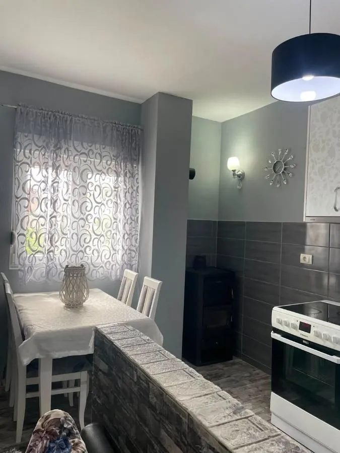 Rent, one bedroom apartment, 60m², Malo Brdo, Podgorica