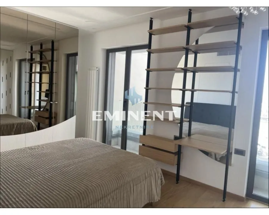 Rent, three bedroom apartment, 100m², Gundulićev Venac, Beograd