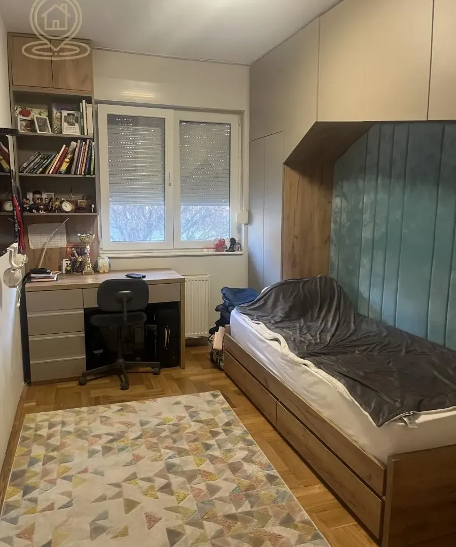 Prodaja, trosoban stan, 67m², Grbavica, Novi Sad Sve Podlokacije